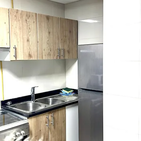 Appartamento Elegant King Bed Brand New 1 Bhk Marina Bay Dubai Esterno foto