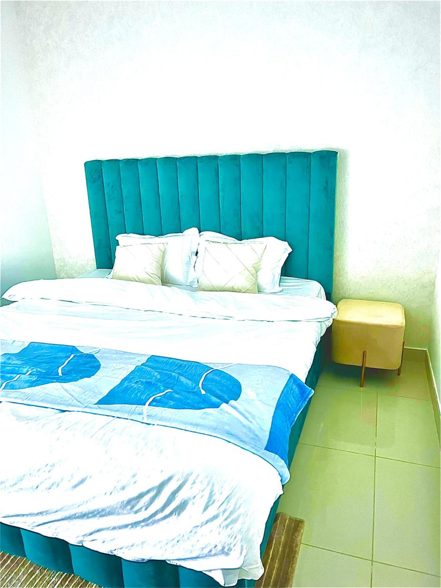 Appartamento Elegant King Bed Brand New 1 Bhk Marina Bay